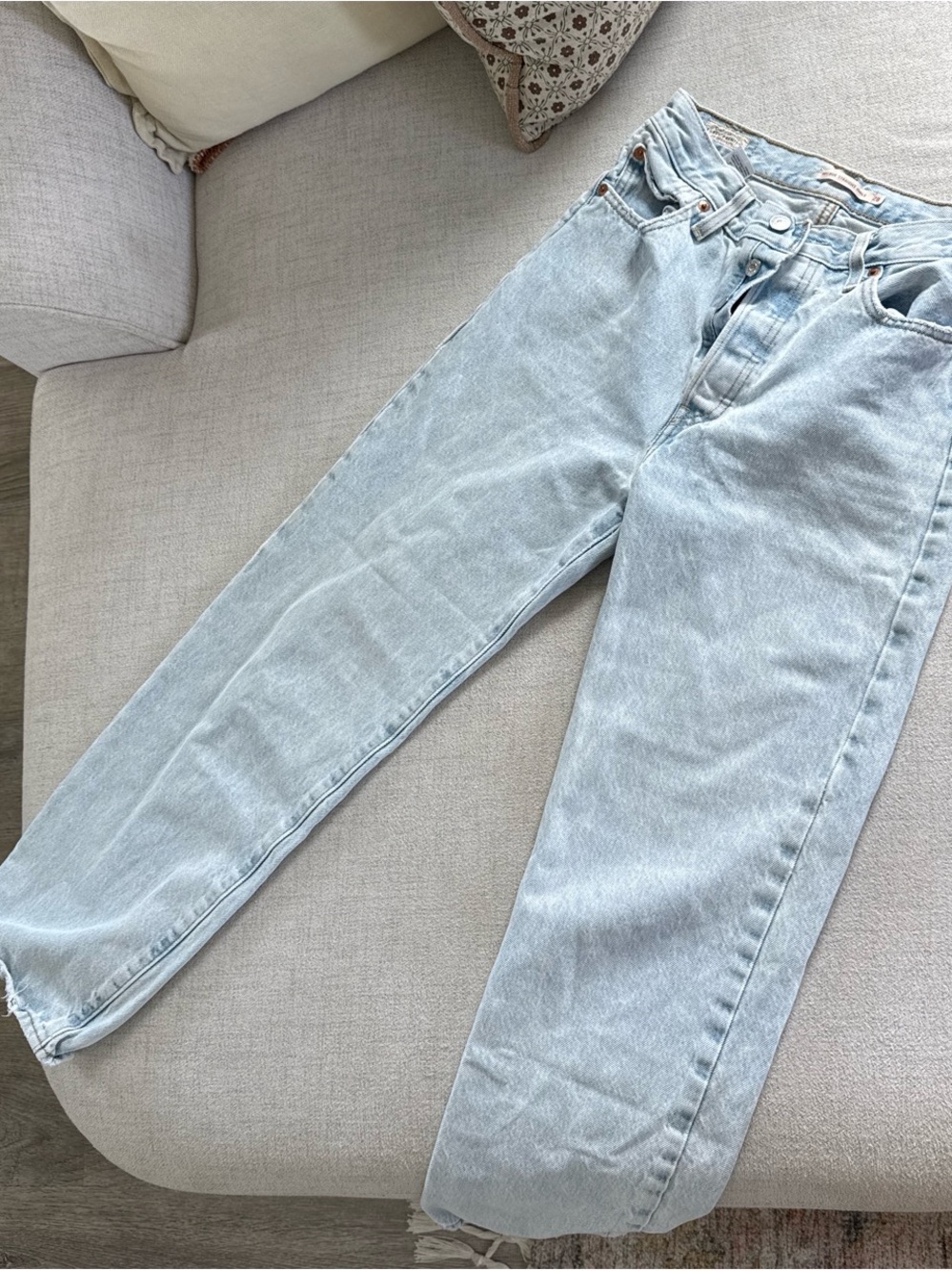 Levi's Light Blue Straight Leg Women's Jeans